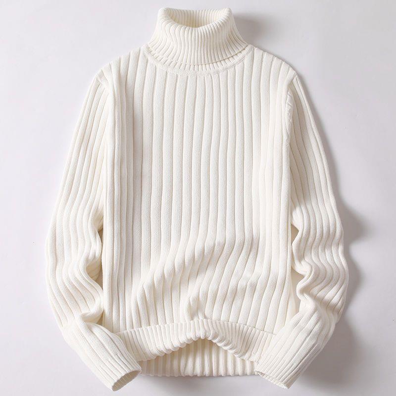 Maglione donna a collo alto nero, elegante e modellante, perfetto per look invernali e alla moda.