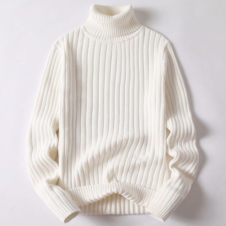 Maglione donna a collo alto nero, elegante e modellante, perfetto per look invernali e alla moda.