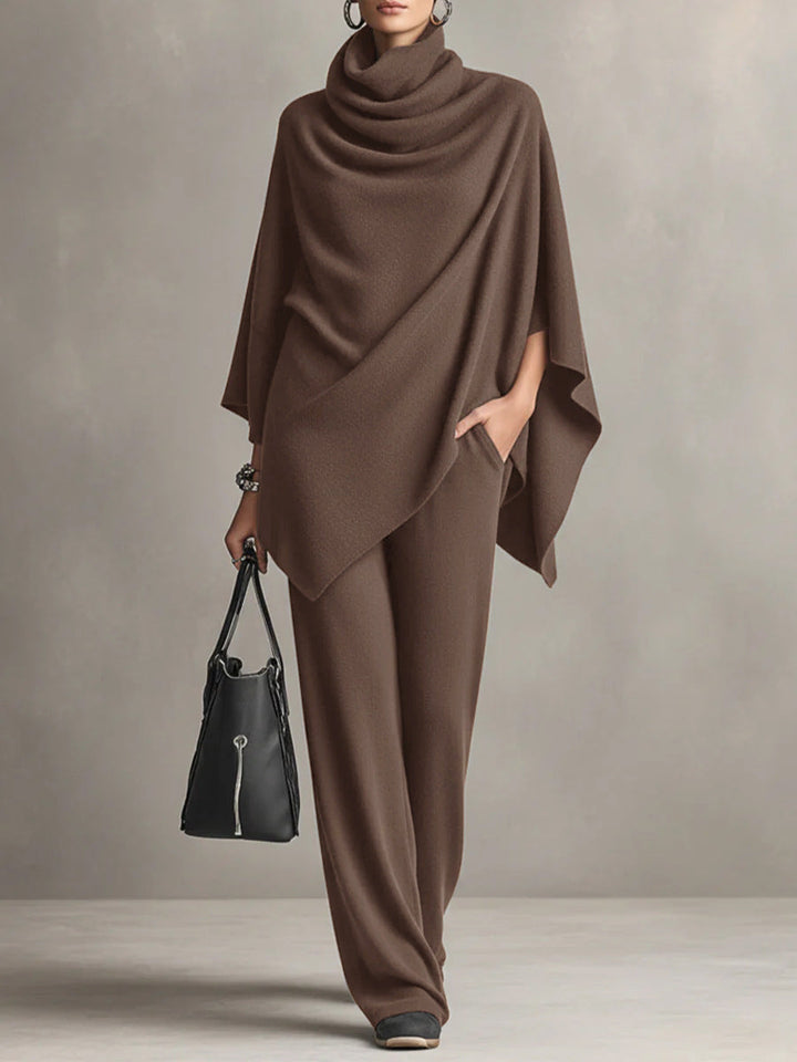 Modella indossa completo due pezzi drappeggiato donna, look casual chic, perfetto per comfort quotidiano e stile.