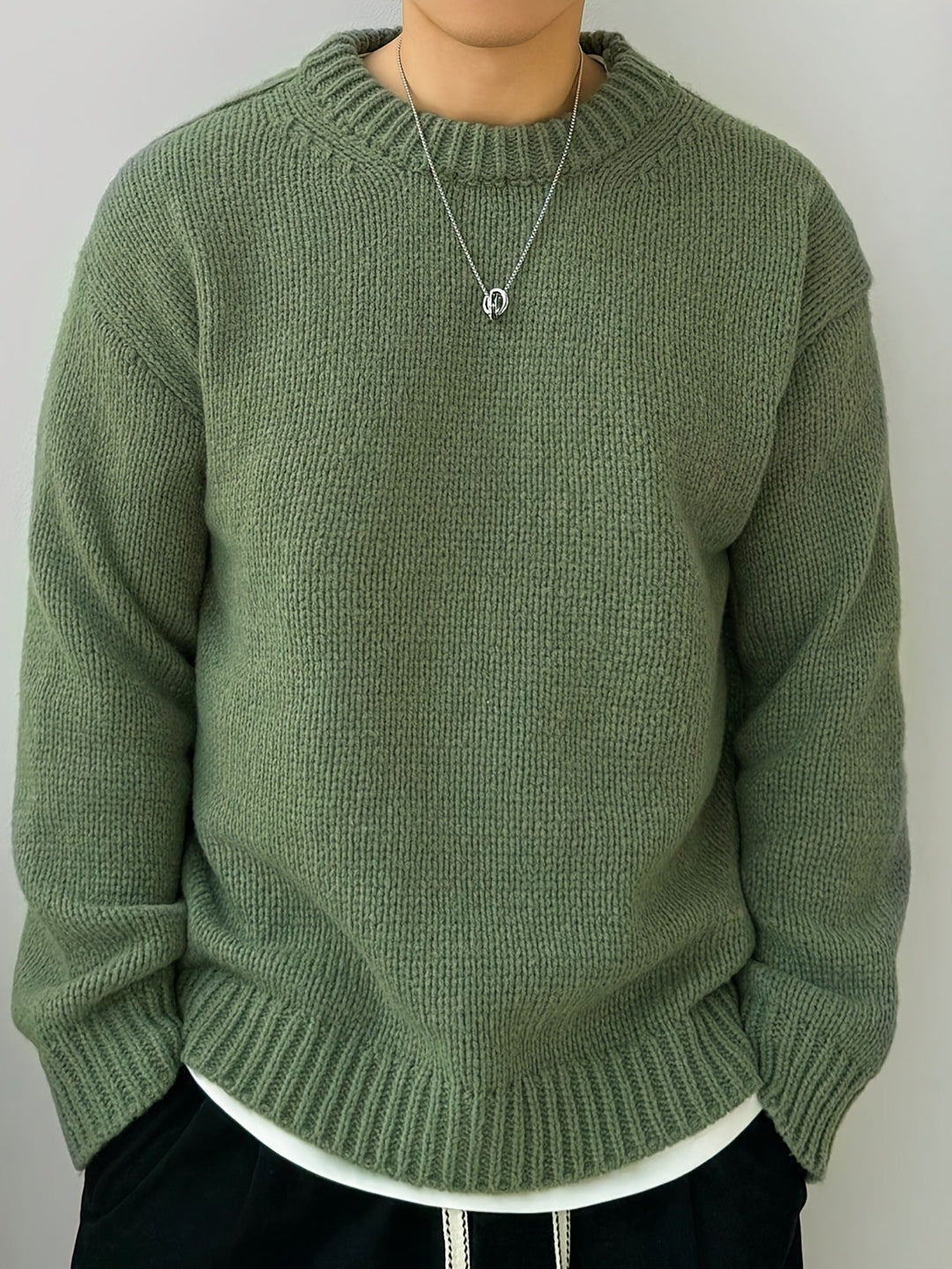 Maglione uomo casual per il tempo libero in autunno, pullover girocollo comodo, versatile e alla moda.