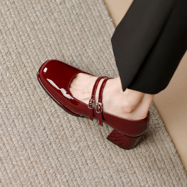 Scarpe Mary Jane décolleté donna primaverili, con tacco largo per massimo comfort e look elegante autunnale.