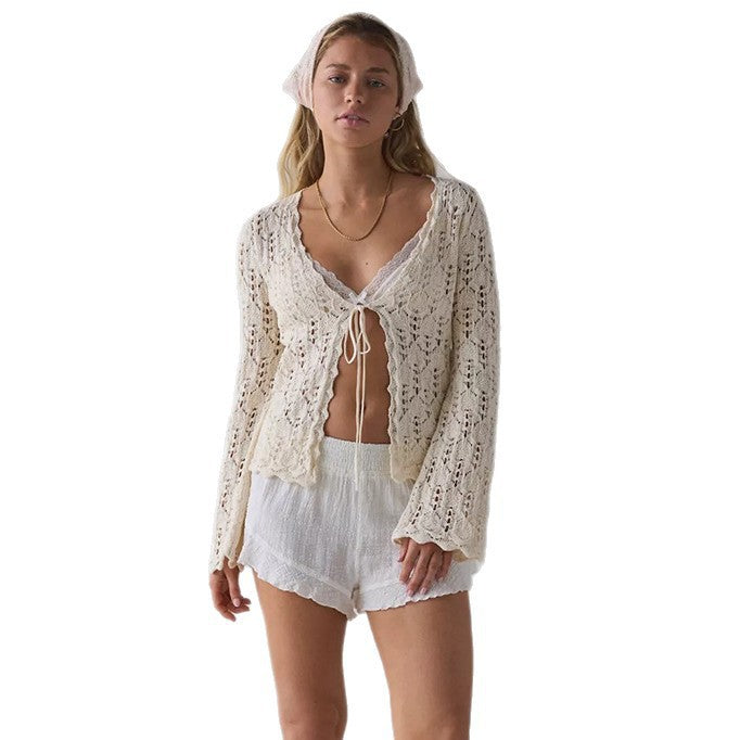 Cardigan donna leggero, aperto e con laccio, essenziale per la moda primavera estate. Comodo e chic.
