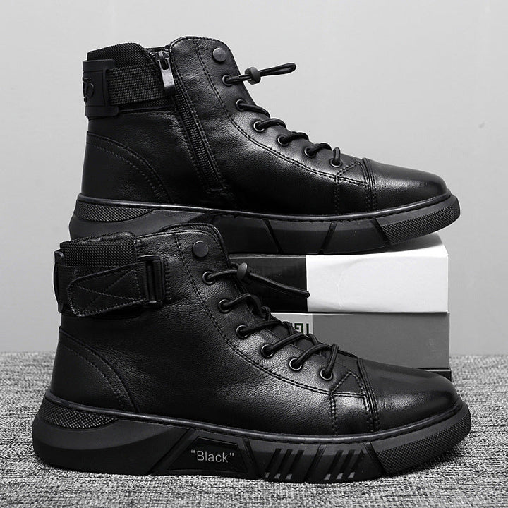 Stivali uomo neri moderni, scarpe casual eleganti con suola morbida per comfort quotidiano e praticità.