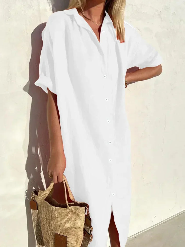 Abito estivo donna leggero e comodo, con maniche corte e bottoni. Perfetto per le tue vacanze e gite estive.