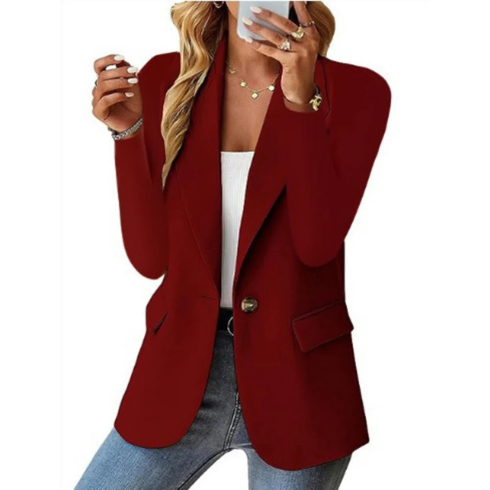 Blazer bianco donna elegante, monopetto sagomato. Versatile per look formali e casual chic.