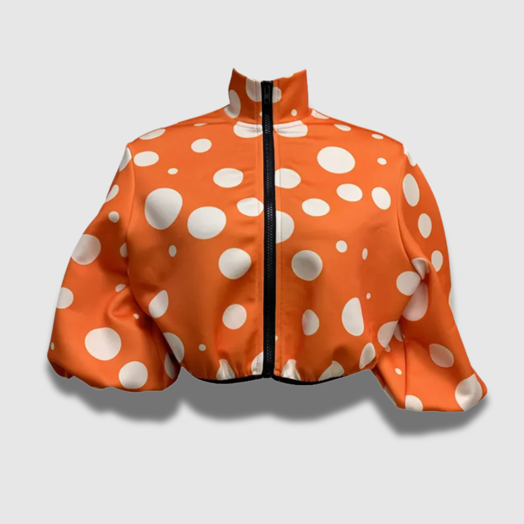 Giacchetto donna corto, un must-have versatile per creare outfit chic e abbigliamento casual.