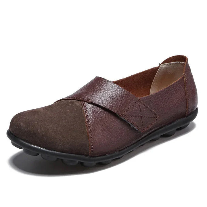 Mocassini donna in pelle di alta qualità, slip-on, con supporto plantare per massimo comfort.