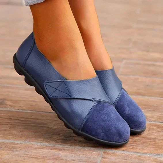 Mocassini donna in pelle, scarpe comode senza lacci con design per supporto plantare ortopedico.