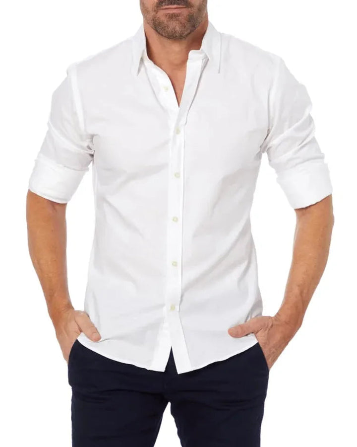Camicia casual chic uomo a maniche lunghe, tessuto morbido, ideale per outfit rilassati ma curati.