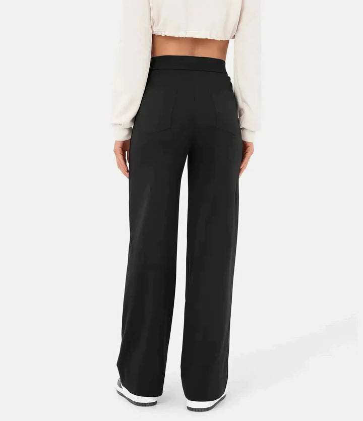 Pantaloni donna vita alta dal design moderno, con focus sul comfort. Eleganti e casual per ogni guardaroba.