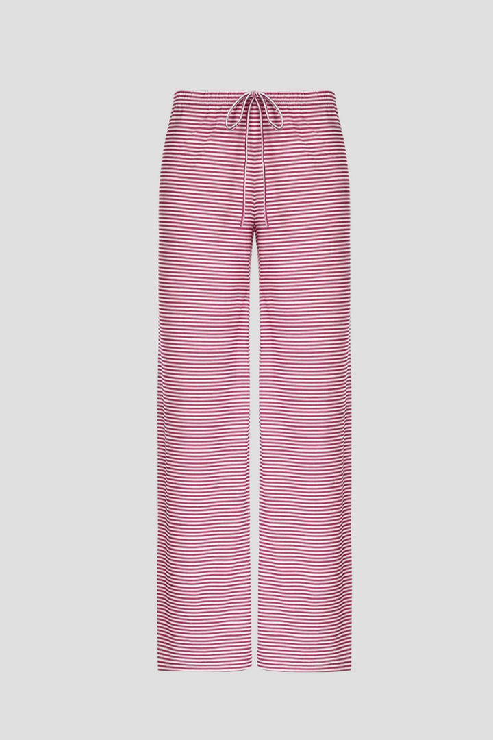 Morbidi pantaloni donna a righe, perfetti per il relax; loungewear comodo e casual con coulisse.