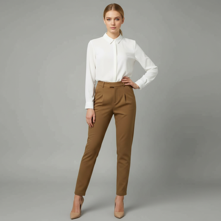 Pantaloni neri eleganti da donna a vita alta e gamba dritta, perfetti per l'ufficio o serate chic.