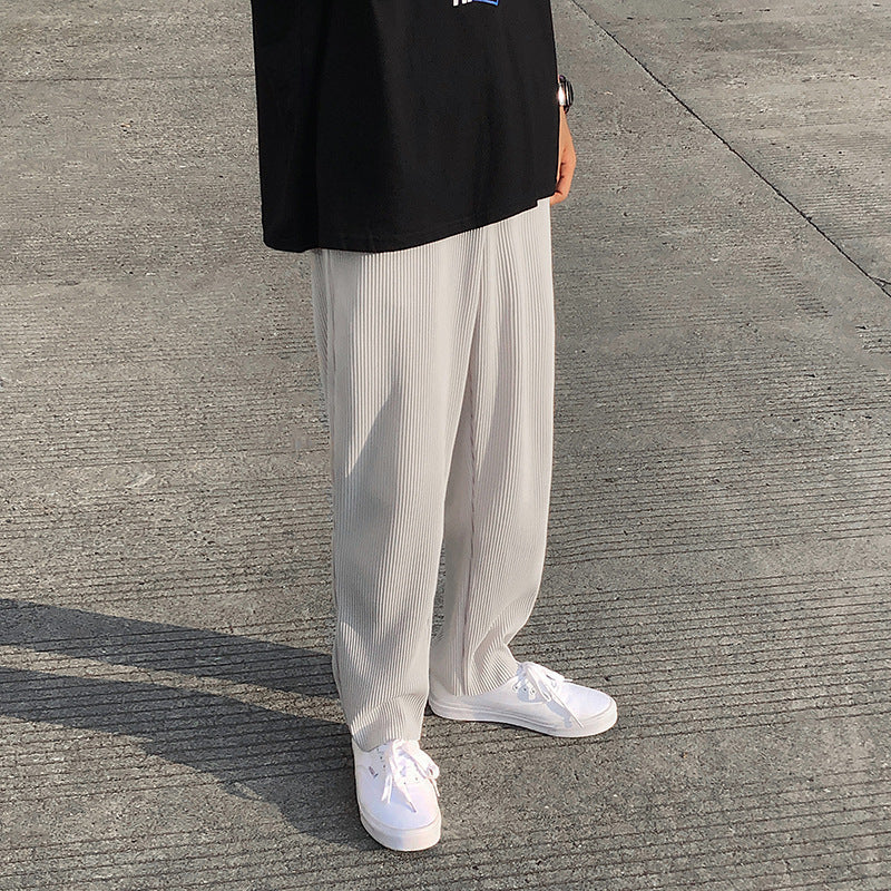 Pantaloni uomo casual con vita elasticizzata e gamba dritta, offrendo comfort e uno stile moderno per ogni occasione.