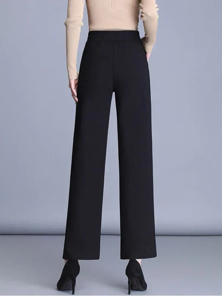 Pantaloni donna moda vita alta e gamba ampia. Confortevoli per tutti i giorni, perfetti per un look moderno.