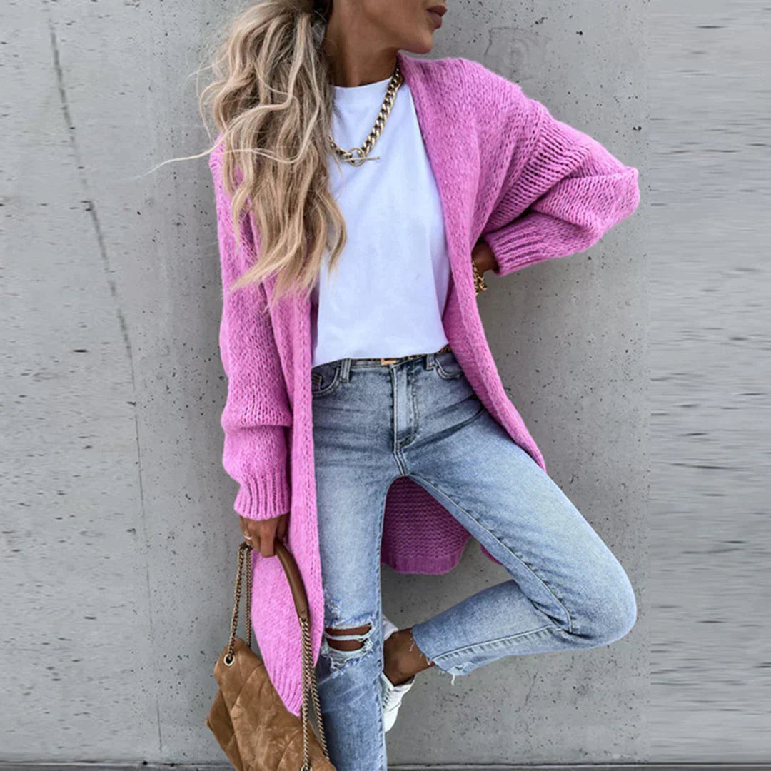 Nuova collezione: cardigan oversize da donna, elegante e versatile.