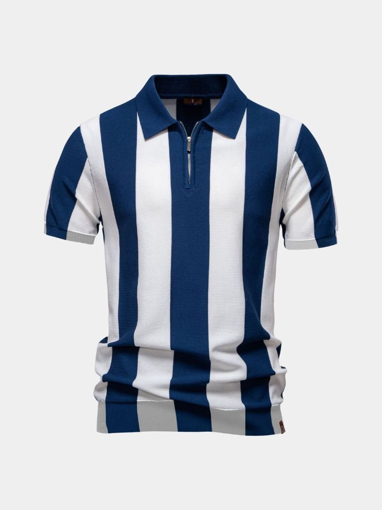 Polo uomo a righe con zip, manica corta. Stile moderno per un'eleganza casual estiva.