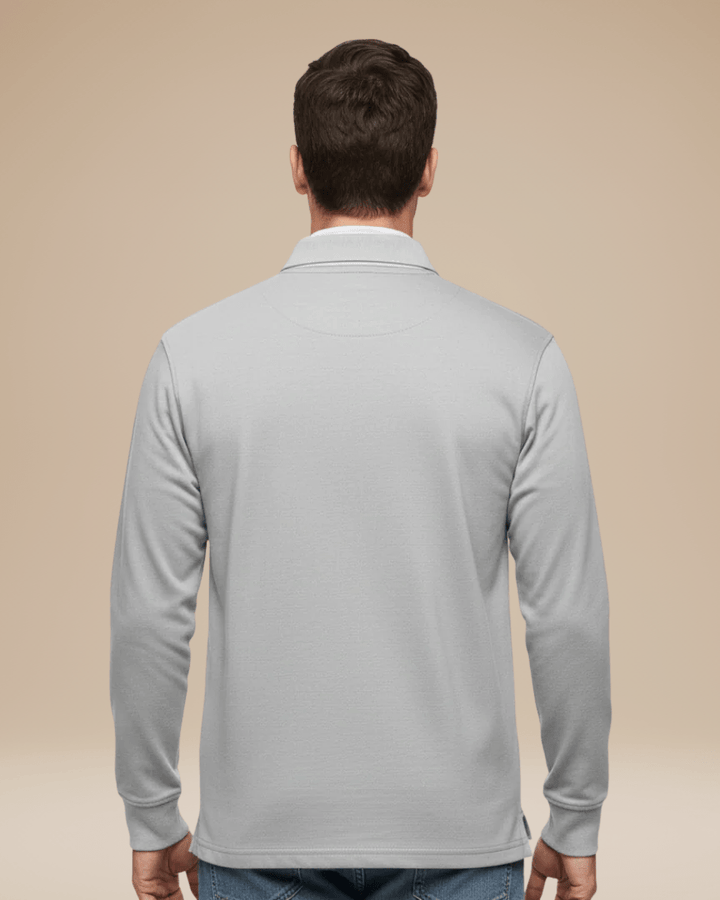 Polo uomo sportiva a maniche lunghe, look dinamico per il comfort quotidiano.