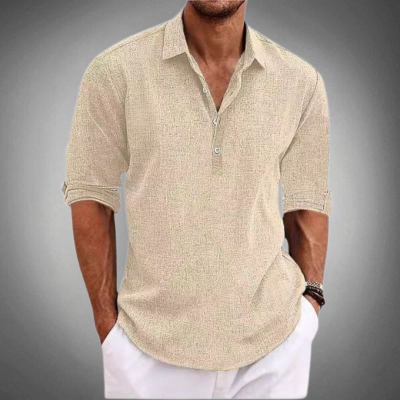 Polo Classica Uomo con colletto a bottoni. Perfetta per un look casual elegante, un must-have nella moda maschile.