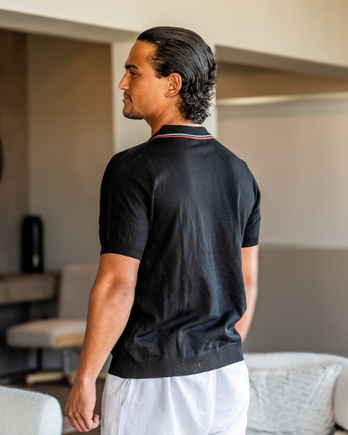 Camicia polo uomo, stile impeccabile per un look smart casual, leggera e comoda.