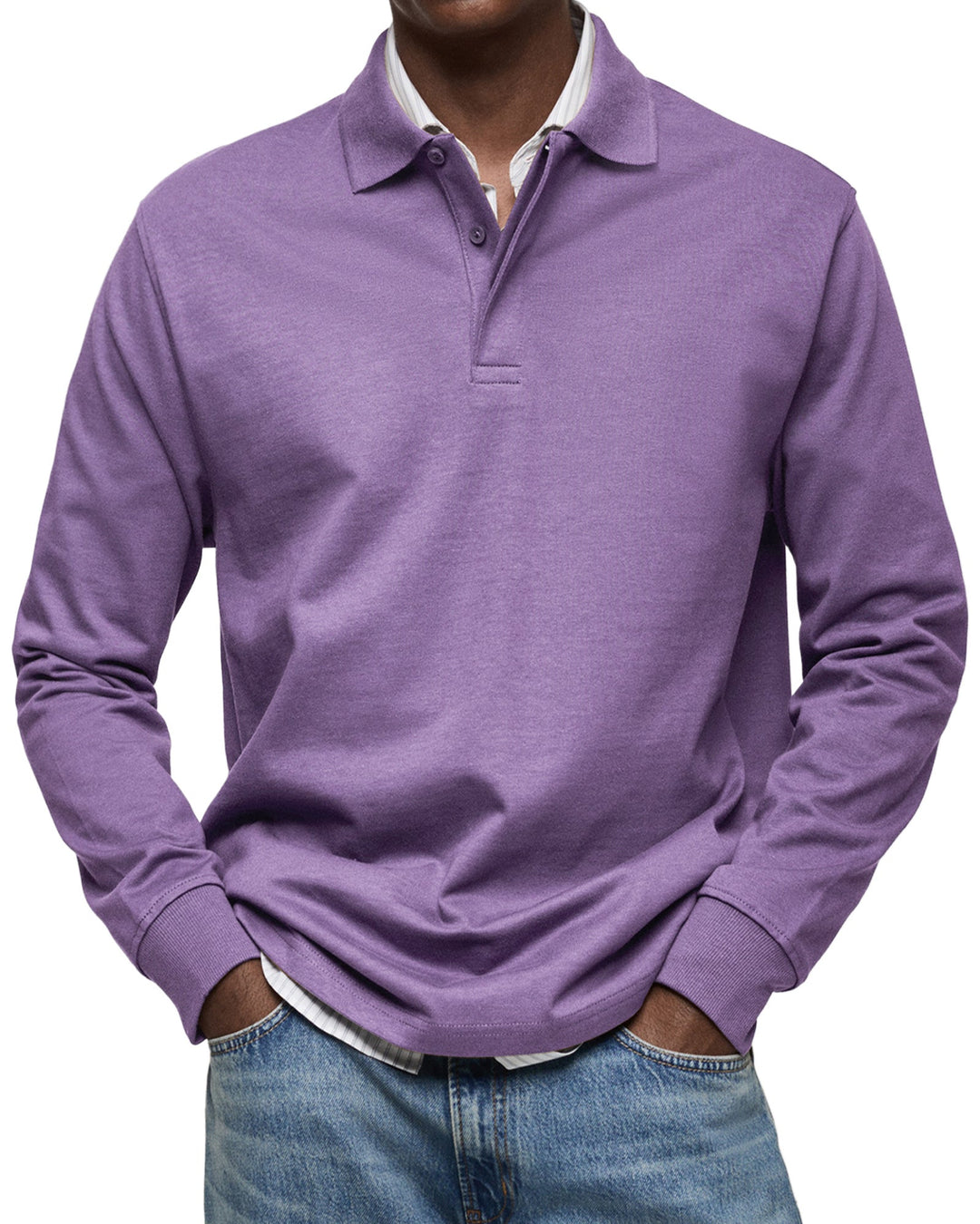 Polo uomo a maniche lunghe, design classico ed essenziale. Perfetta per il guardaroba maschile, casual ed elegante.