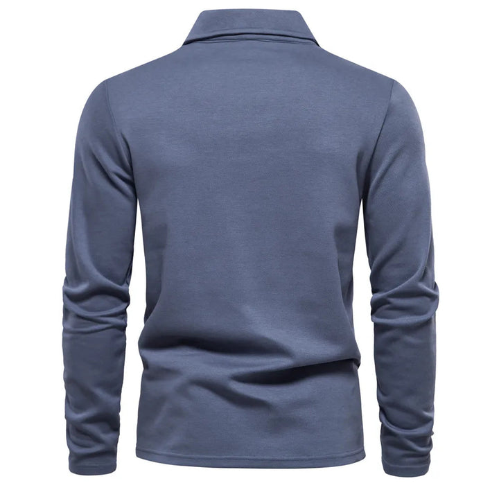 Polo uomo a maniche lunghe, vestibilità regolare, con collo polo, perfetta per un outfit classico ed elegante.