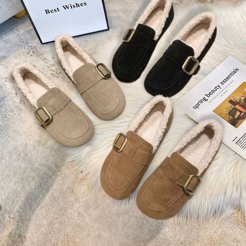 Mocassini donna retrò neri, comodi e versatili per stile casual quotidiano ed elegante.