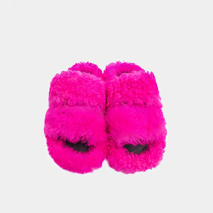 Calde pantofole fucsia per donna con doppia fascia, bordatura in montone, massimo comfort.