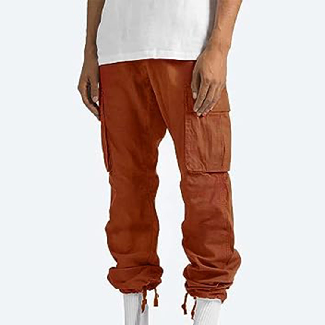 Pantaloni cargo uomo resistenti, ideali per outdoor e stile casual autunnale, con design pratico.