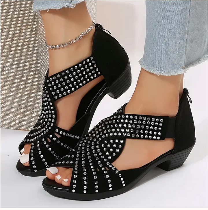 Comodi sandali estivi da donna con supporto plantare e tacco basso, perfetti per lunghe passeggiate.