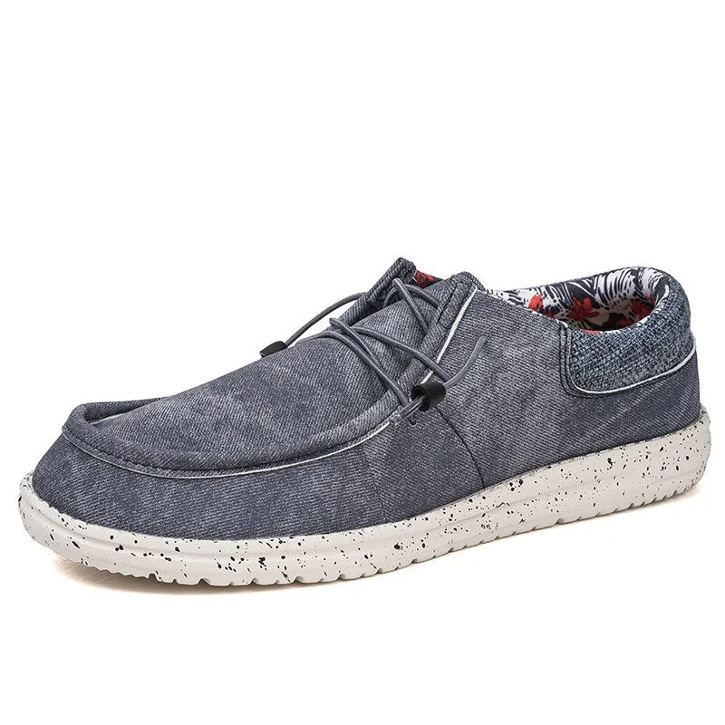 Mocassini uomo estivi, scarpe slip-on eleganti per ogni giorno. Offrono massimo comfort con suola flessibile e design raffinato.