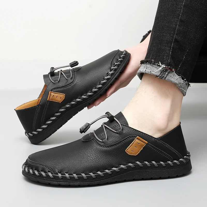 Calzature uomo raffinate, stringate e con dettagli cuciti. Perfette per eventi formali, business e cerimonia.