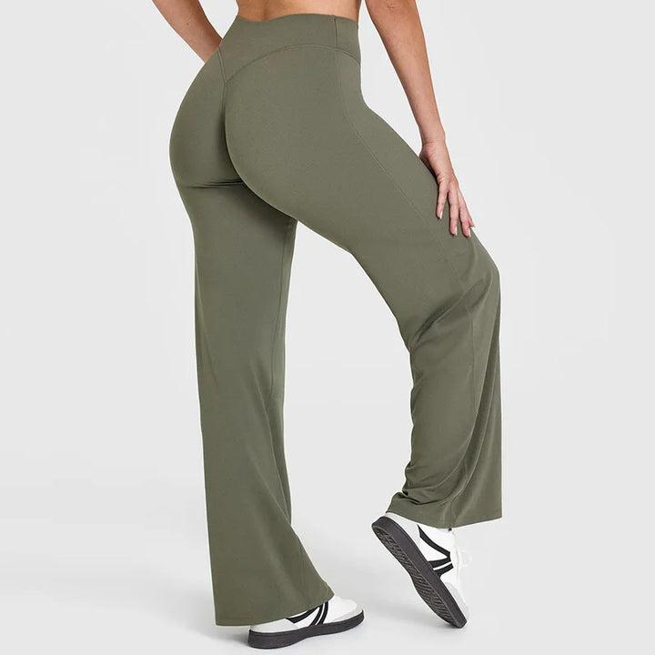 Pantaloni yoga donna eleganti a vita alta, gamba ampia, perfetti per look casual o sportivo.