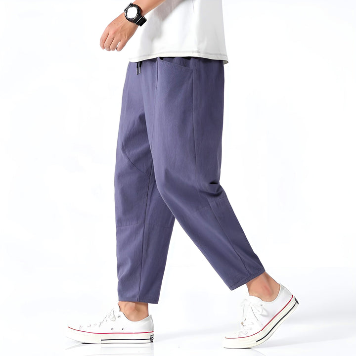 Shorts uomo relaxed fit con coulisse. Ideali per comfort estivo, stile casual e streetwear.