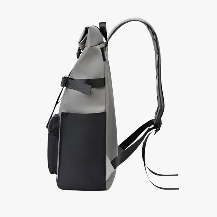 Zaino roll top uomo grigio scuro, accessorio di moda stilish e funzionale per adulti moderni.