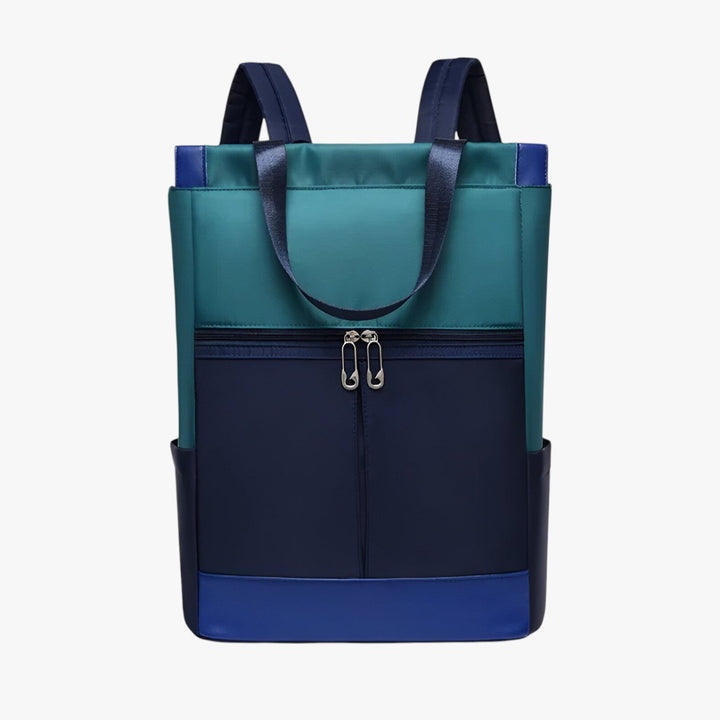 Zaino unisex pratico e versatile, ideale per l'uso quotidiano in città, con scomparti organizzati per gli effetti personali.