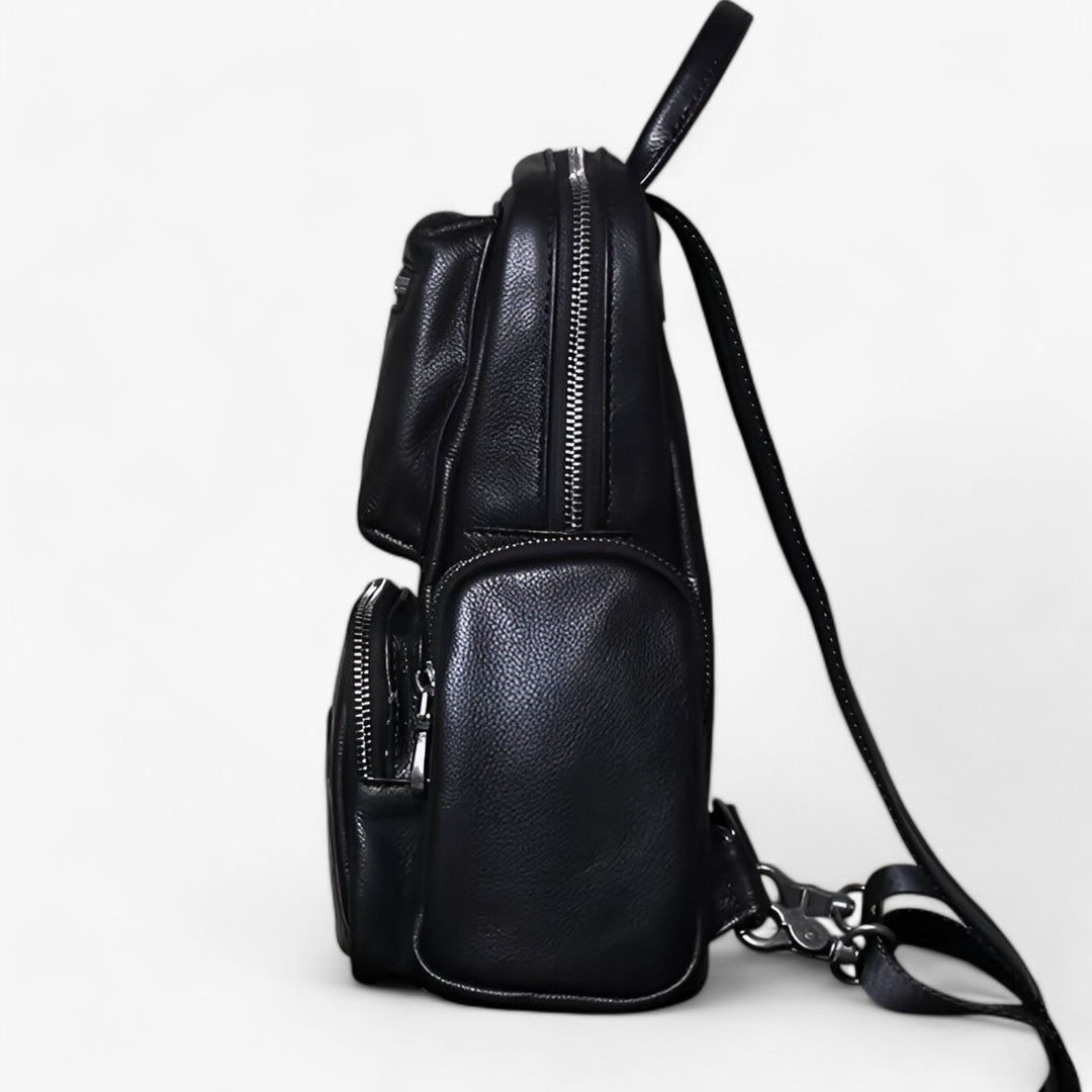 Zaino borsa donna nero 2 in 1. Un accessorio pratico, elegante e versatile per ogni esigenza quotidiana.