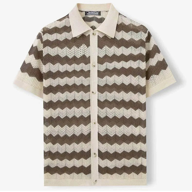Camicia uomo fresca all'uncinetto, maniche corte, ideale per l'estate, stile casual elegante e leggero.