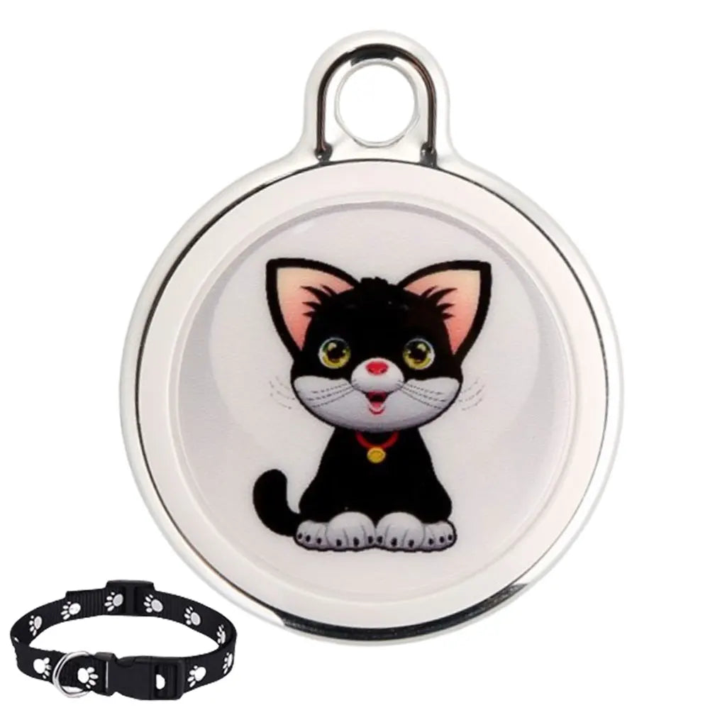 Smart tracker GPS per cani e gatti, ideale per monitorare la posizione e prevenire smarrimenti.