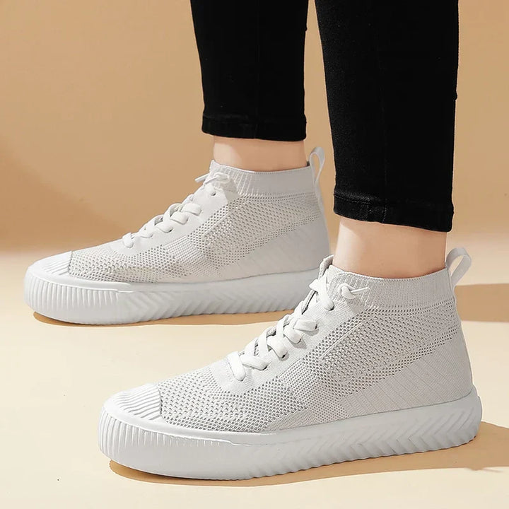 Sneakers uomo casual-sportive high-top senza lacci. Ortopediche, traspiranti e ammortizzate per benessere.