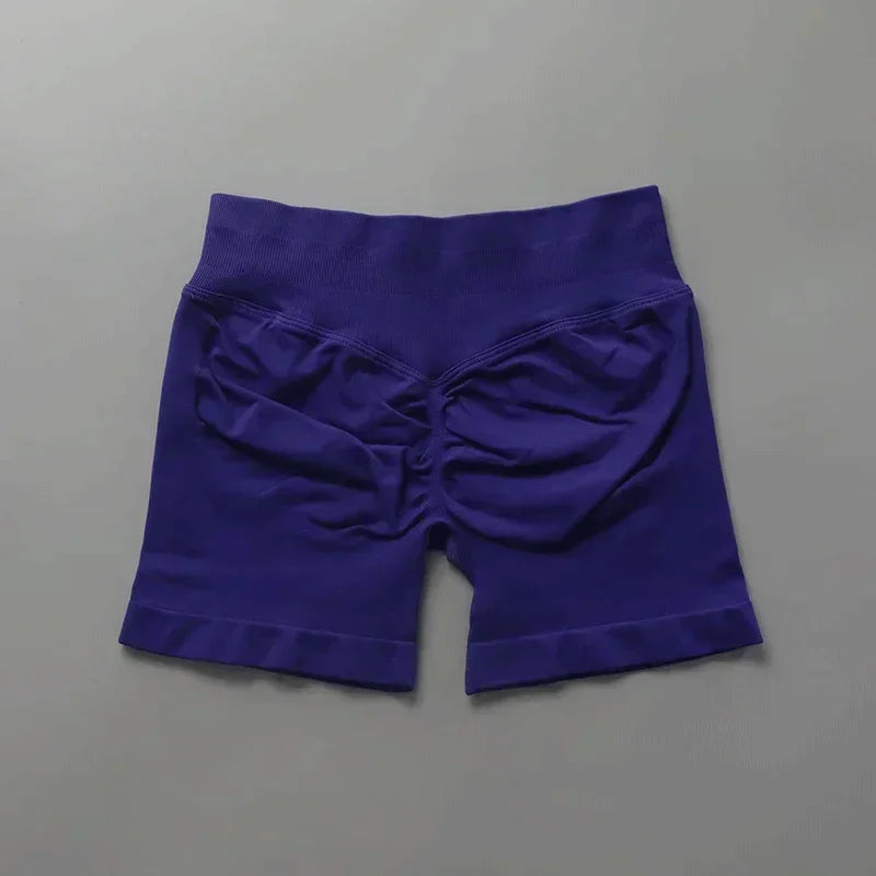 Short sportivi donna seamless vita alta, tessuto tecnico e anti-sfregamento.