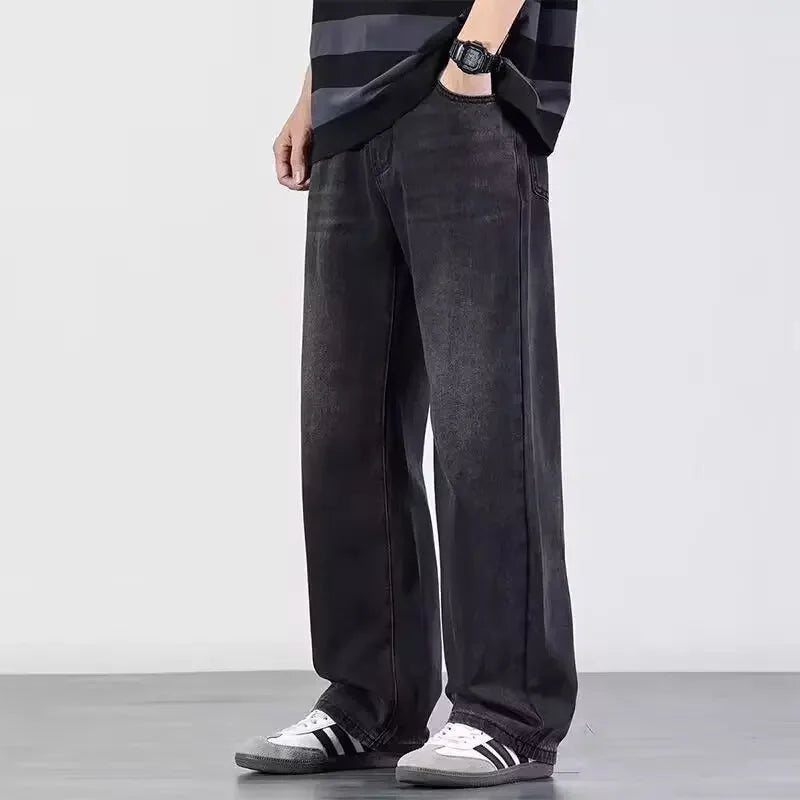 Jeans uomo retrò larghi, stile baggy, vita media. Ideali come pantaloni casual e per abbigliamento streetwear.