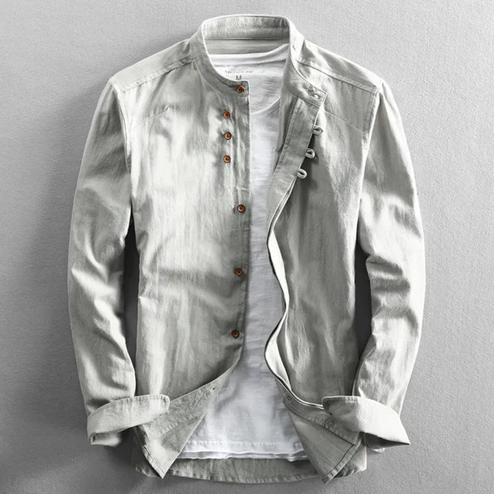 Moderna camicia uomo elegante e leggera, vestibilità comoda, con colletto coreana. Perfetta per l'autunno.