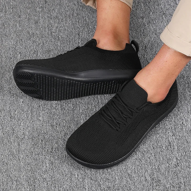 Scarpe da ginnastica uomo ammortizzate per massimo comfort e traspirabilità. Ideali per casual.