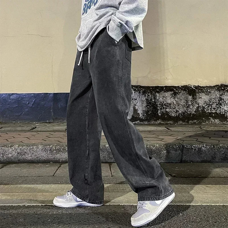 Jeans uomo larghi blu, un must-have per la moda streetwear e un look rilassato ma stiloso.