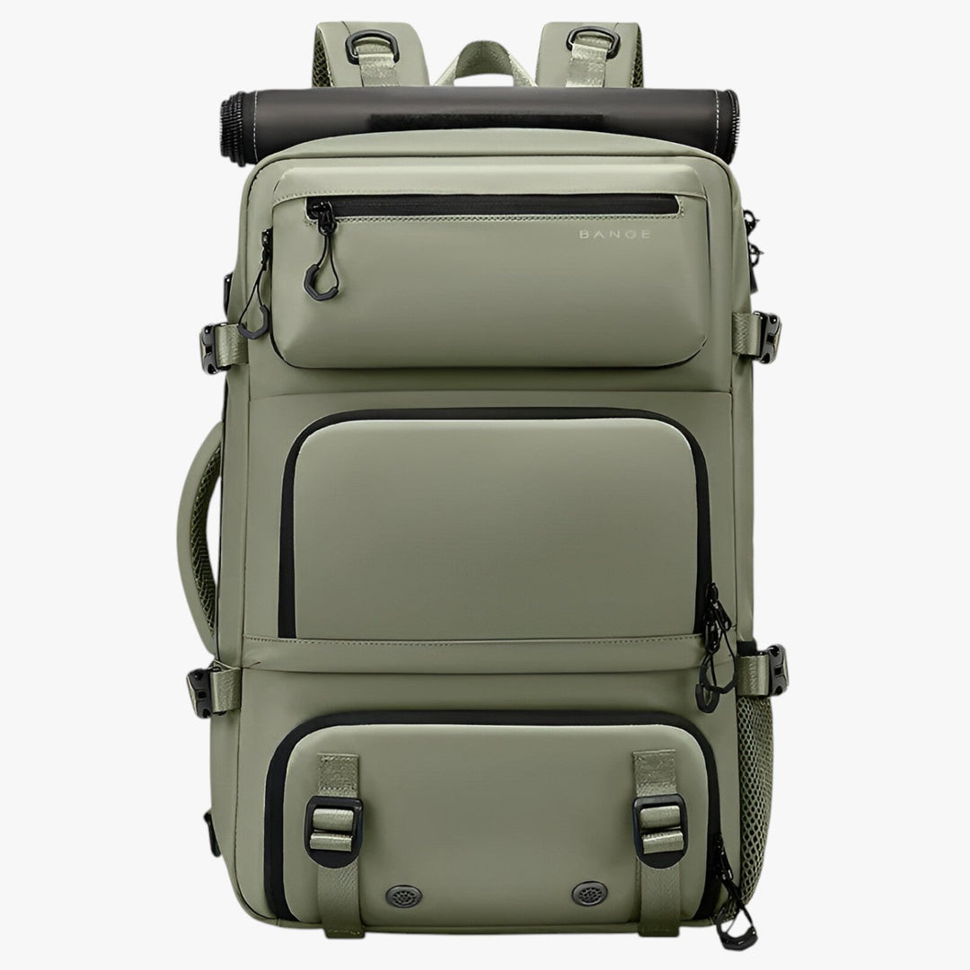 Zaino da viaggio uomo blu, vista frontale. Design multitasche con spallacci regolabili, accessorio per outdoor.