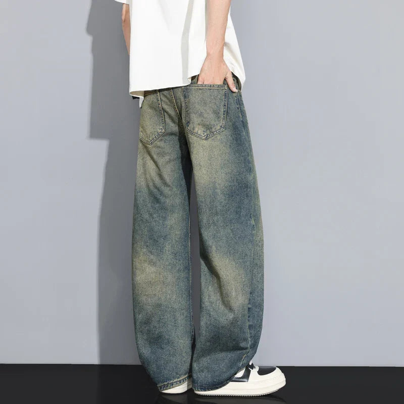 Jeans baggy uomo a gamba larga per comfort quotidiano. Stile Y2K streetwear, ideali come jeans casual per ogni stagione.