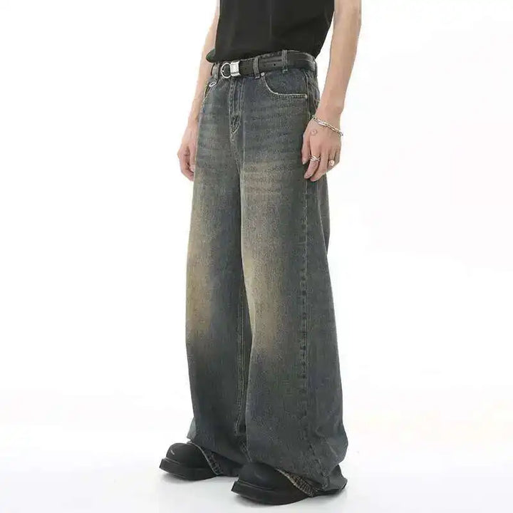 Jeans larghi uomo vintage streetwear Y2K, vita alta, in denim blu per un look casual e alla moda.