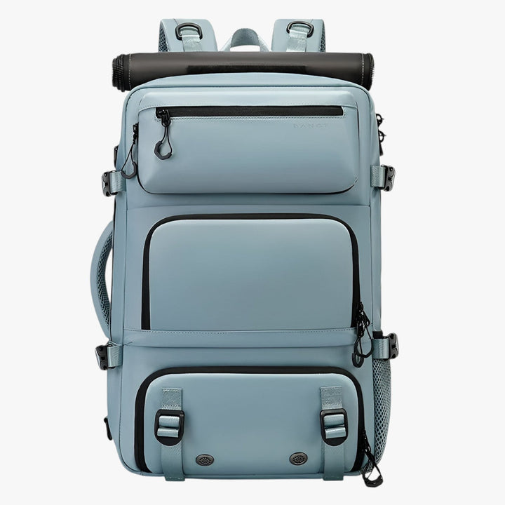 Blu zaino da viaggio uomo multitasche, spallacci regolabili per comfort in ogni avventura outdoor o quotidiana.
