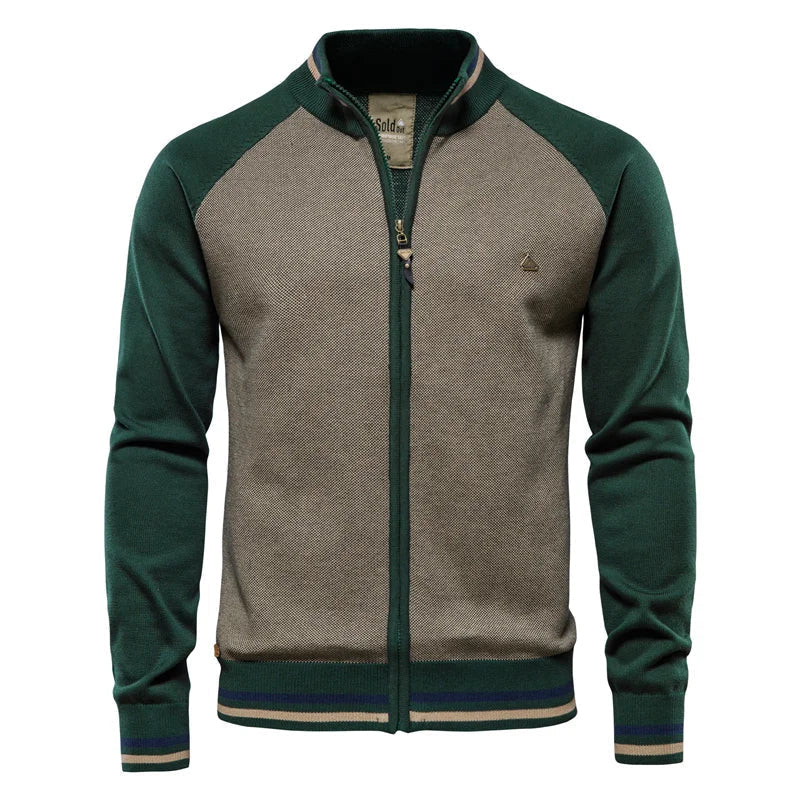 Gilet donna invernale slim fit, elegante smanicato femminile per calore quotidiano e stile versatile.