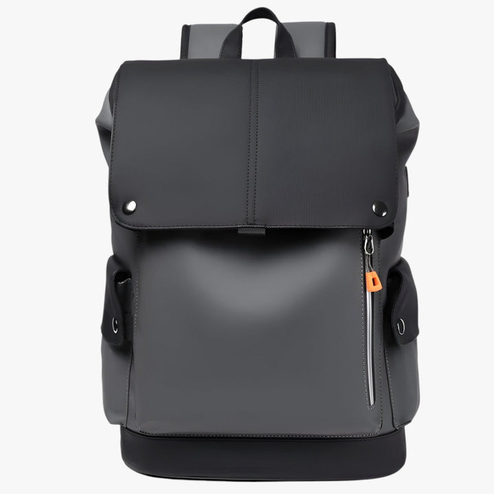 Zaino uomo porta laptop elegante e funzionale, perfetto per ufficio e uso quotidiano.